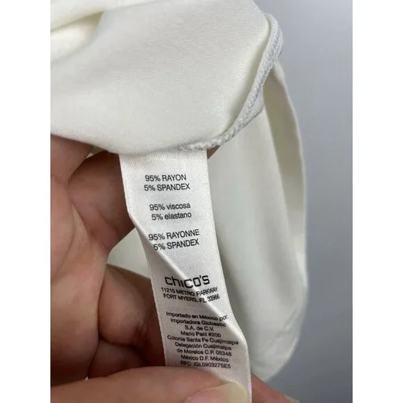 Chico’s White Sleeveless Mockneck Keyhole Back Neckline Blouse Top Size L/12 - Picture 5 of 7